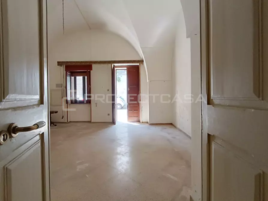 Immagine 2 di Casa indipendente in vendita  in Viale Raimondello Orsini 137 a Soleto