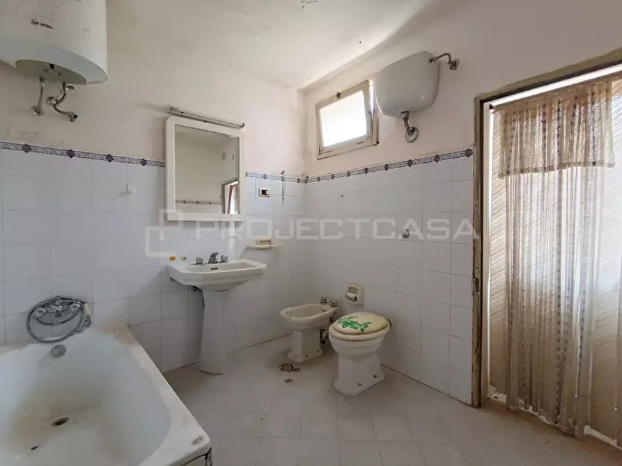 Immagine 14 di Casa indipendente in vendita  in Viale Raimondello Orsini 137 a Soleto