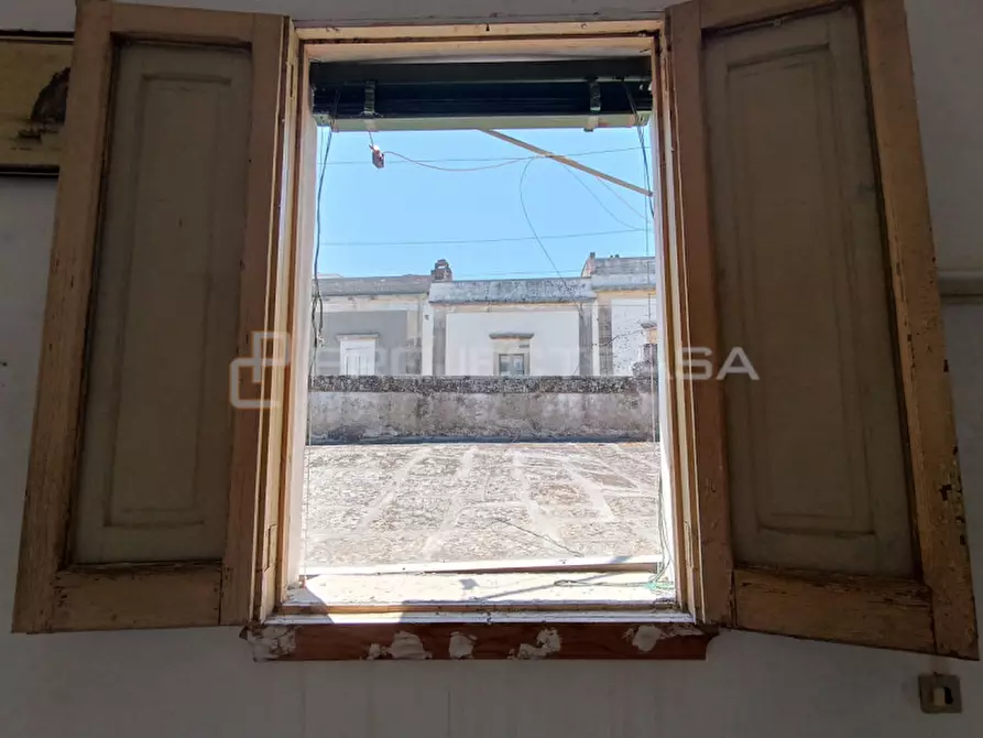 Immagine 19 di Casa indipendente in vendita  in Viale Raimondello Orsini 137 a Soleto