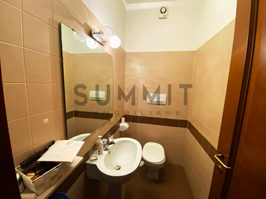 Immagine 6 di Ufficio in affitto  a Schio