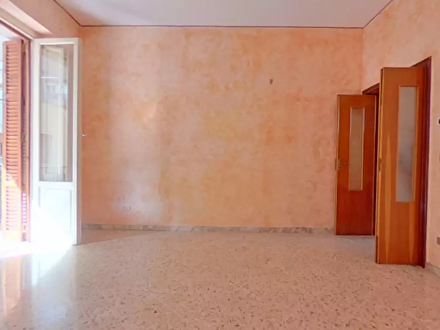 Immagine 8 di Appartamento in vendita  in Corso Umberto 1 a Monopoli