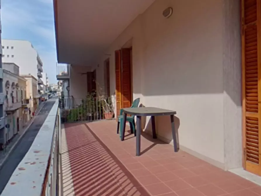 Immagine 11 di Appartamento in vendita  in Corso Umberto 1 a Monopoli