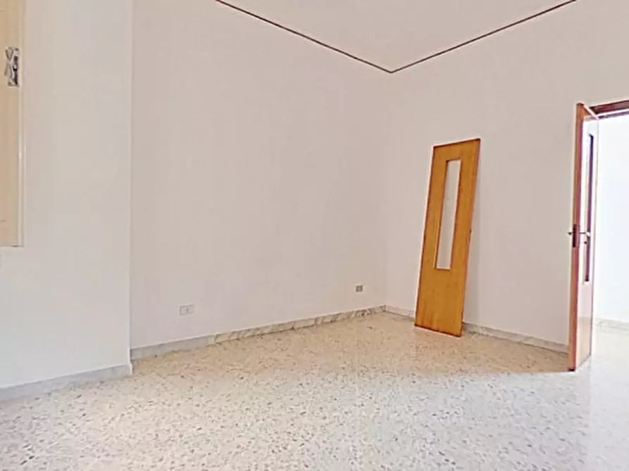 Immagine 30 di Appartamento in vendita  in Corso Umberto 1 a Monopoli