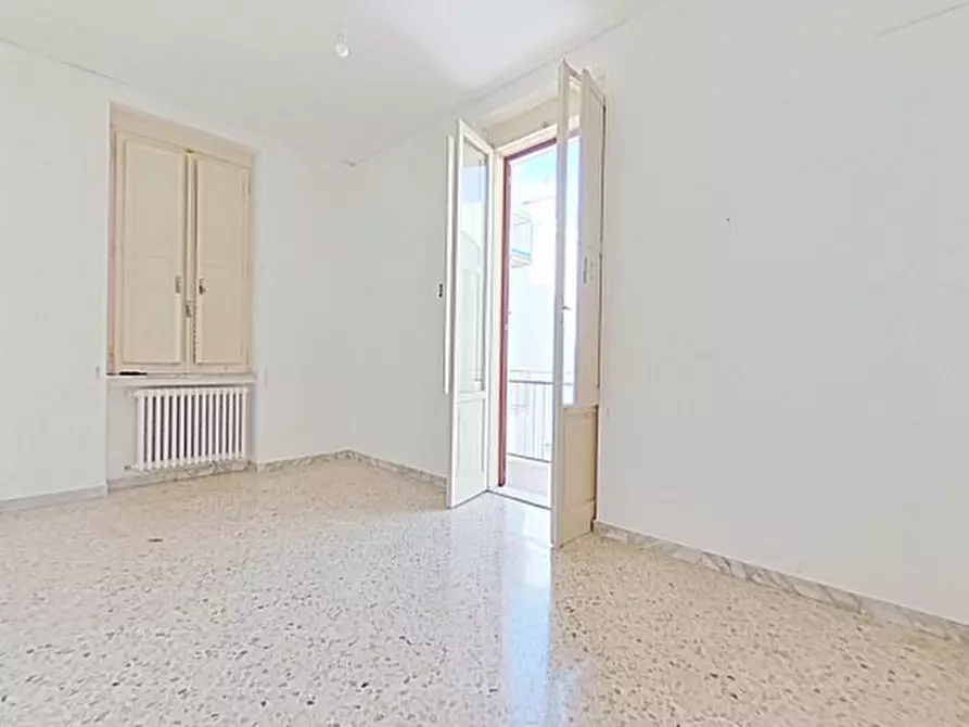 Immagine 31 di Appartamento in vendita  in Corso Umberto 1 a Monopoli