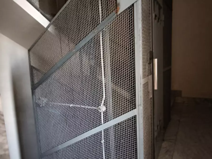 Immagine 35 di Appartamento in vendita  in Corso Umberto 1 a Monopoli