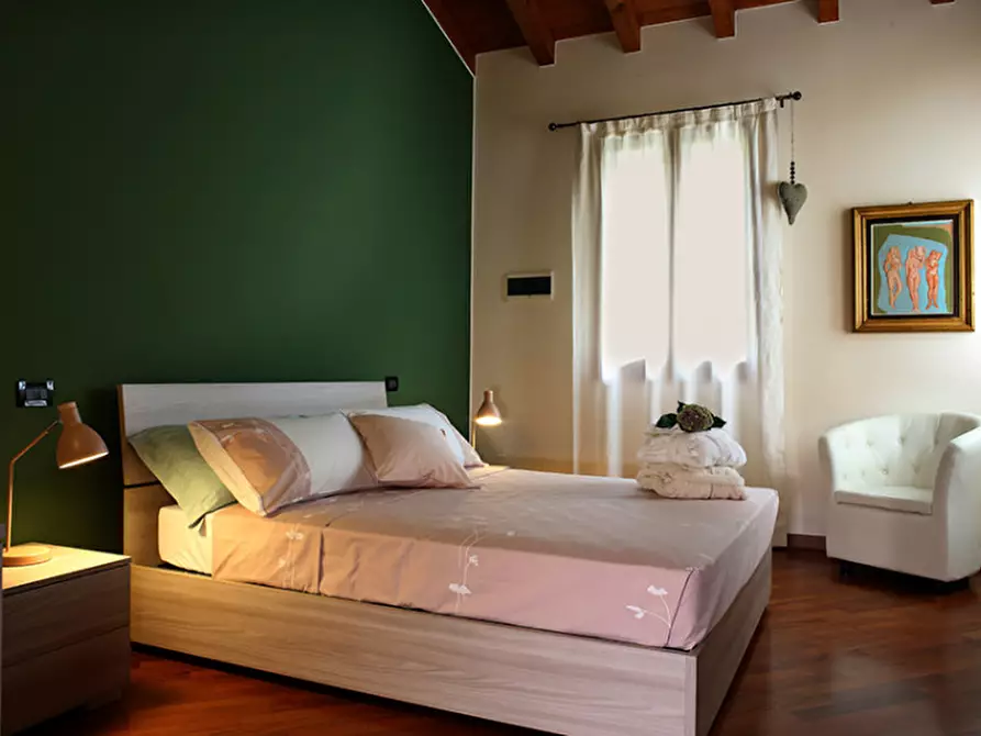 Immagine 10 di Palazzo in vendita  in viale dei tigli, a Rosà