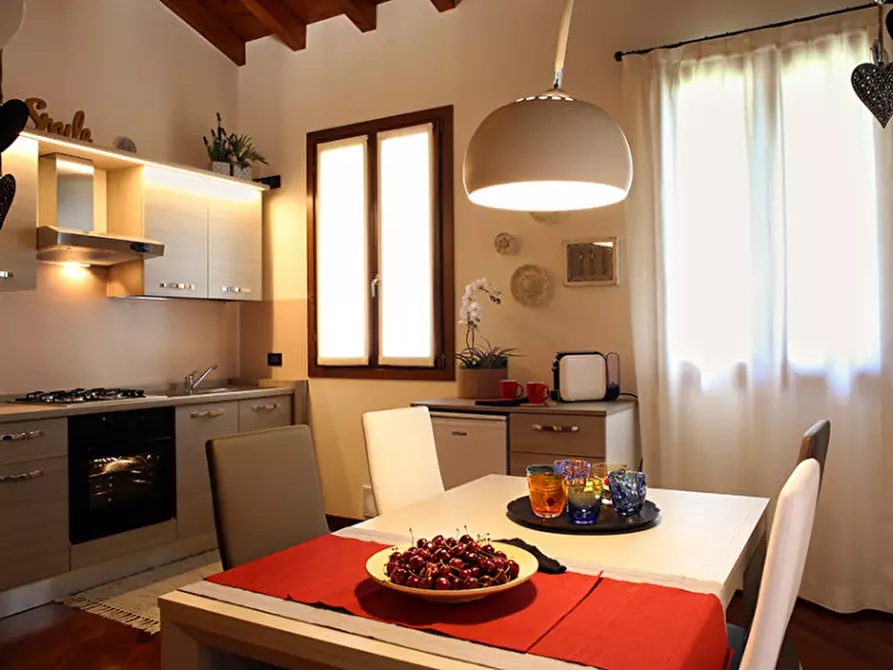 Immagine 14 di Palazzo in vendita  in viale dei tigli, a Rosà