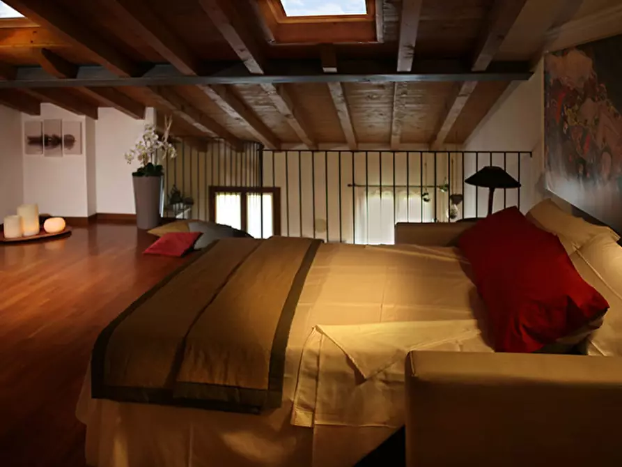 Immagine 17 di Palazzo in vendita  in viale dei tigli, a Rosà