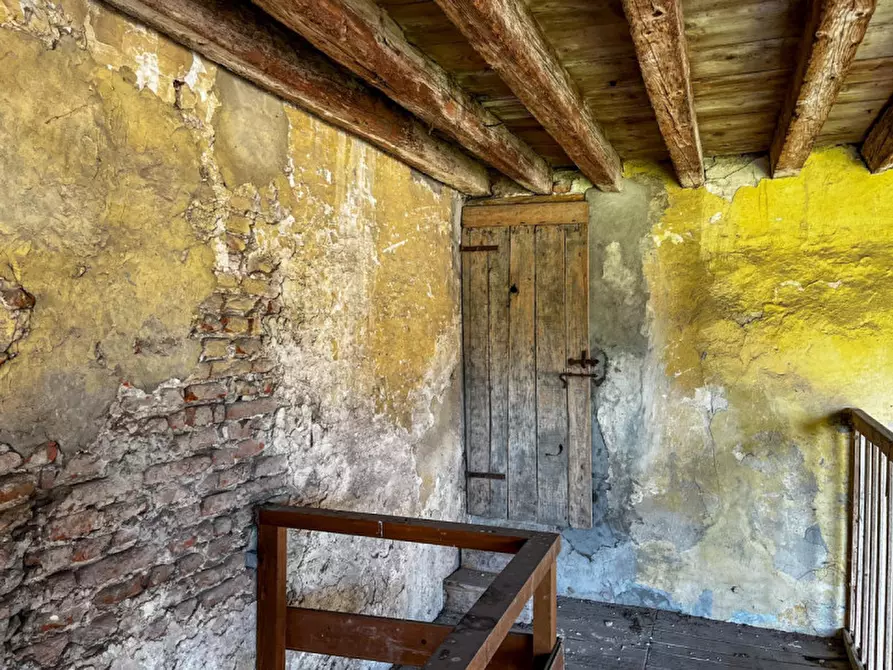 Immagine 27 di Rustico / casale in vendita  in Via Anna Frank a Solesino