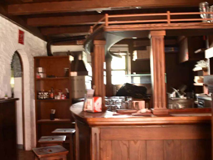 Immagine 14 di Negozio in vendita  in Via John Fitzgerald Kennedy - John-Fitzgerald-Kennedy-Straße a Laives .Leifers.