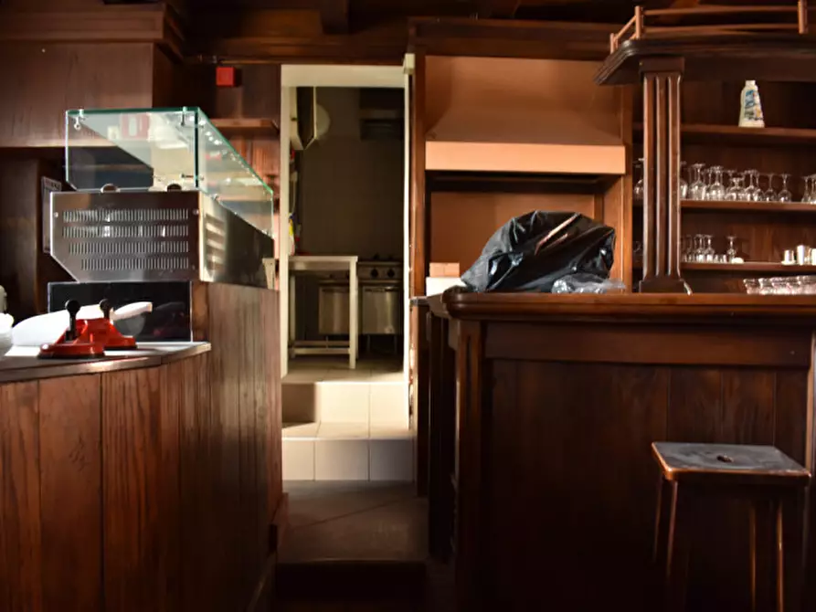 Immagine 14 di Negozio in vendita  in Via John Fitzgerald Kennedy - John-Fitzgerald-Kennedy-Straße a Laives .Leifers.