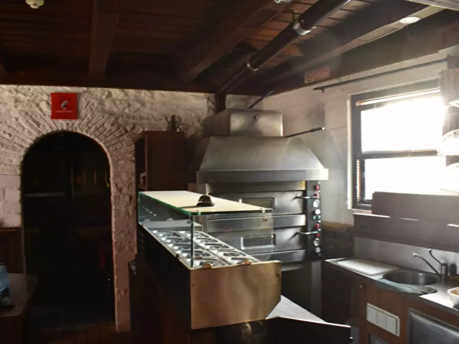 Immagine 15 di Negozio in vendita  in Via John Fitzgerald Kennedy - John-Fitzgerald-Kennedy-Straße a Laives .Leifers.