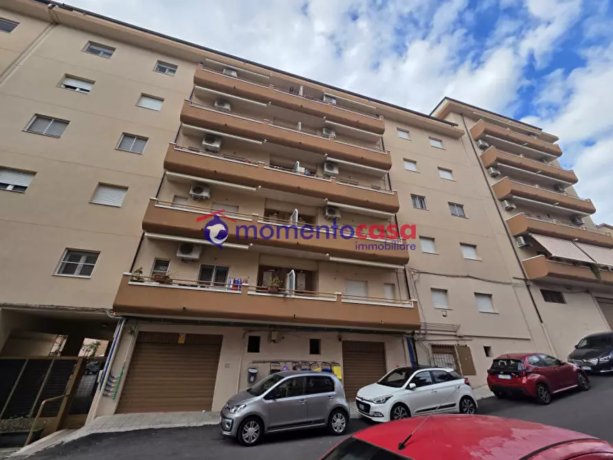 Immagine 1 di Appartamento in vendita  in Diramazione Quarta Via Ciccarello a Reggio Di Calabria