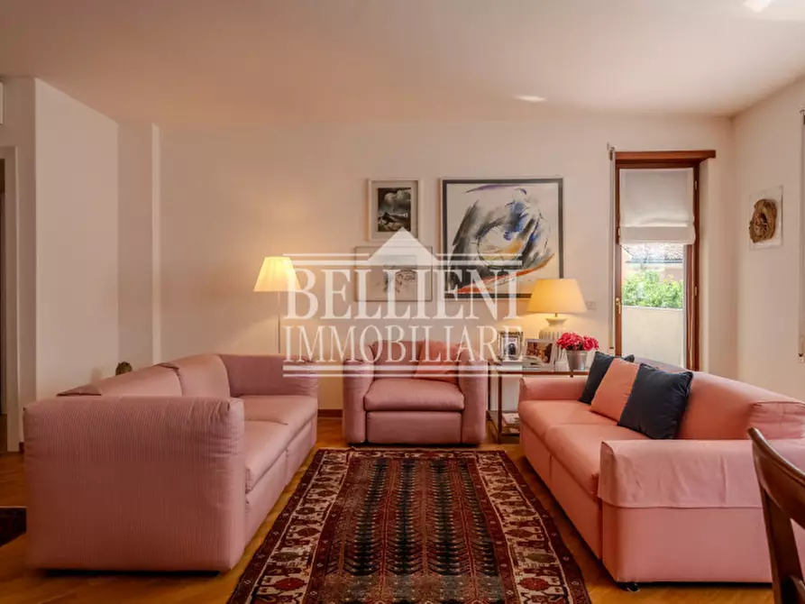 Immagine 4 di Appartamento in vendita  in Via Cimone a Vicenza