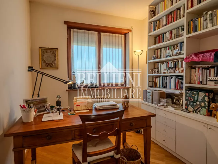 Immagine 10 di Appartamento in vendita  in Via Cimone a Vicenza