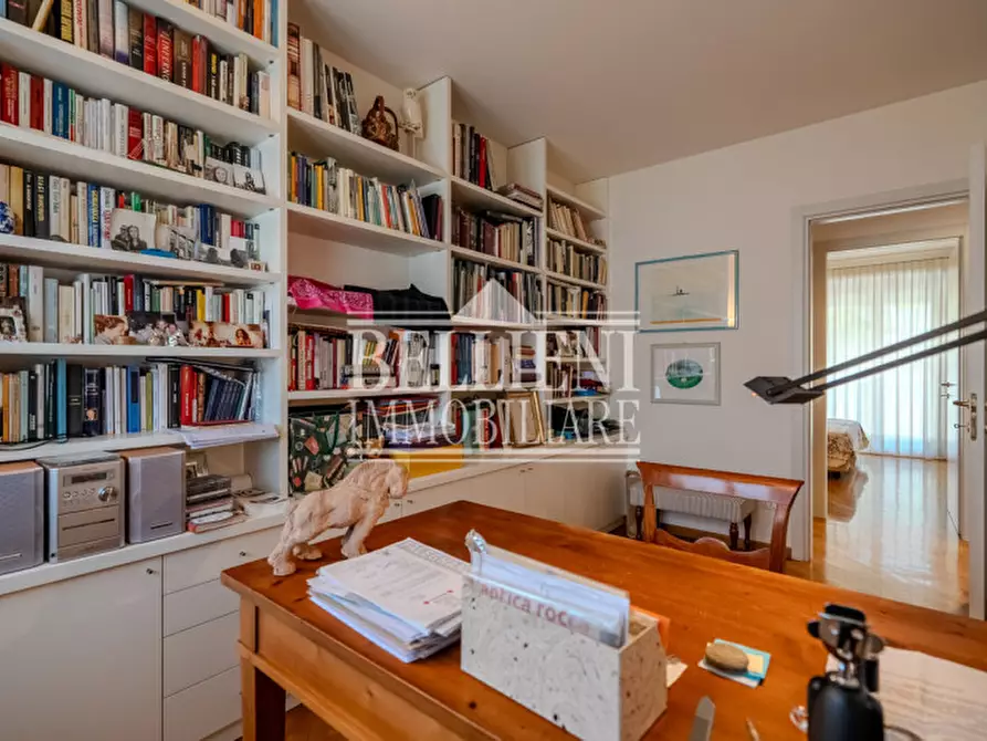 Immagine 14 di Appartamento in vendita  in Via Cimone a Vicenza