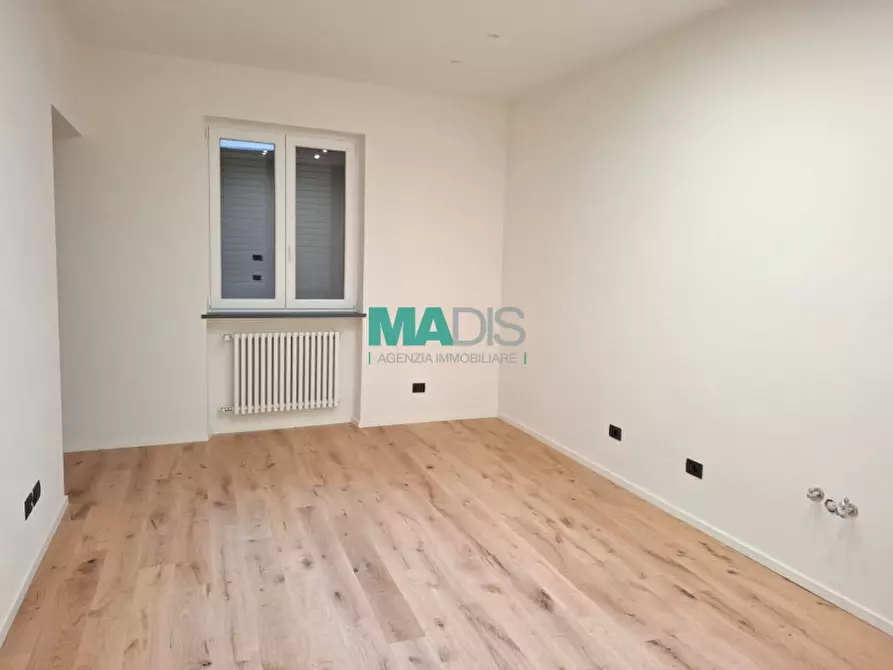 Immagine 8 di Appartamento in vendita  a Prato