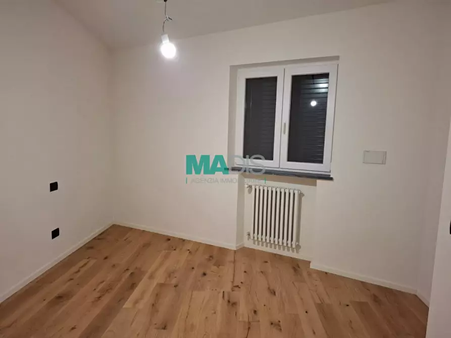 Immagine 11 di Appartamento in vendita  a Prato