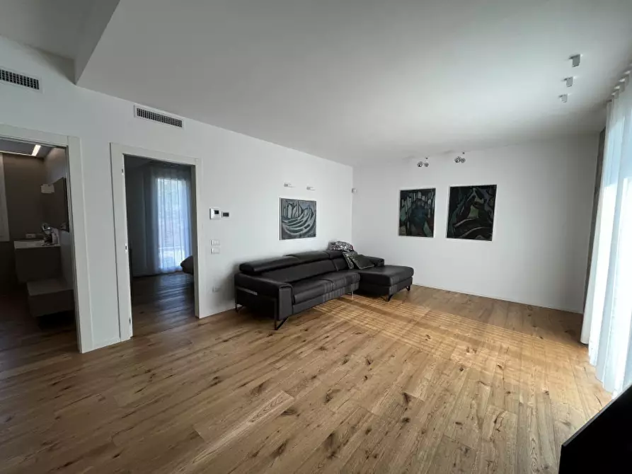 Immagine 7 di Casa bifamiliare in vendita  in Via Papa Albino Luciani a Mirano