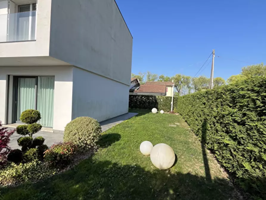 Immagine 10 di Casa bifamiliare in vendita  in Via Papa Albino Luciani a Mirano