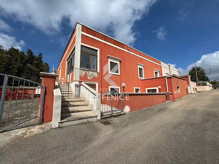 Immagine 1 di Villa in vendita  in Str. San Paolo 380 a Martina Franca