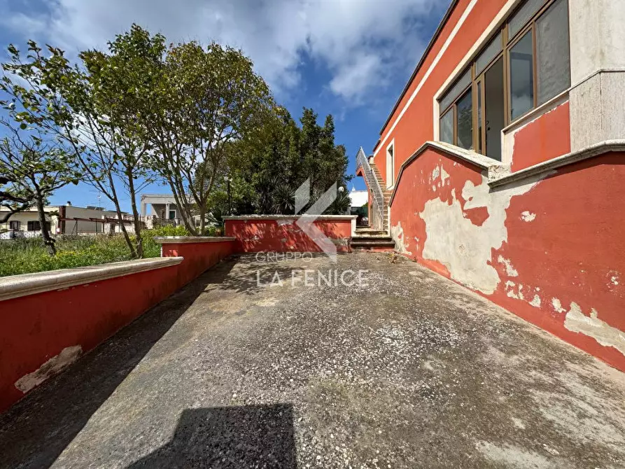 Immagine 3 di Villa in vendita  in Str. San Paolo 380 a Martina Franca