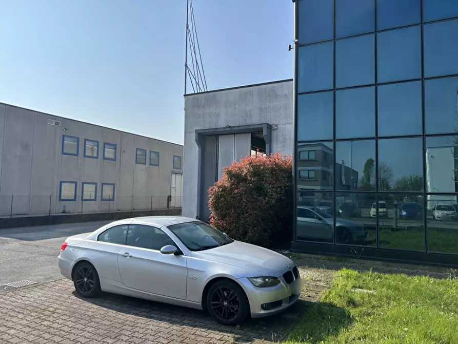 Immagine 17 di Capannone industriale in affitto  in Via Antonio Meucci a Selvazzano Dentro