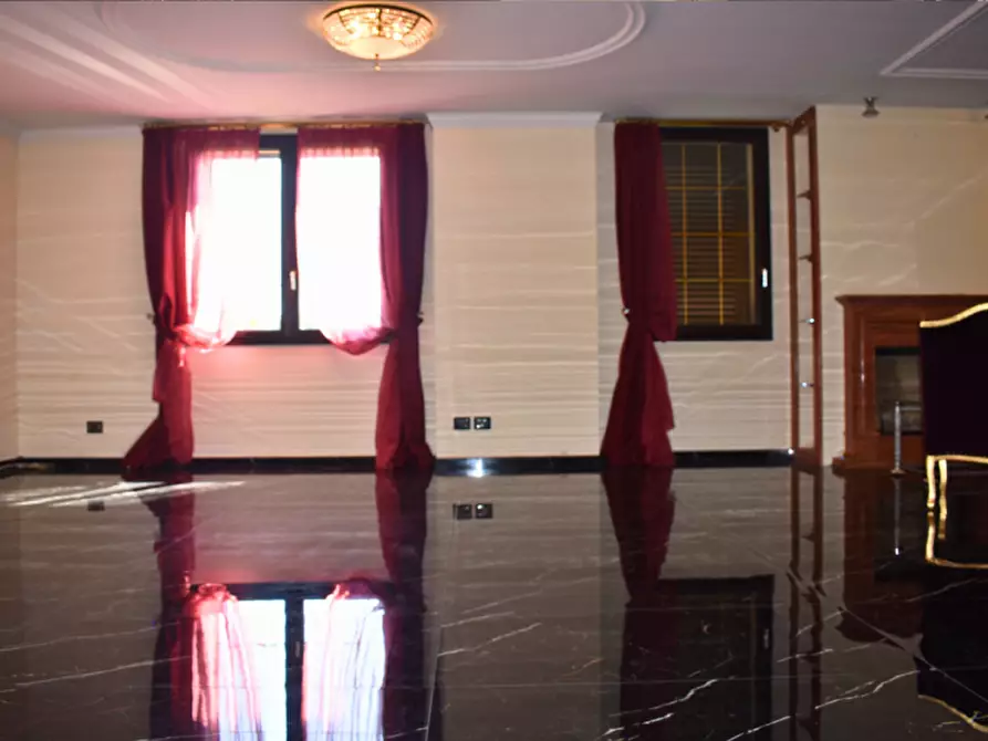 Immagine 10 di Casa bifamiliare in vendita  in Strada del Lazzaretto a Parma