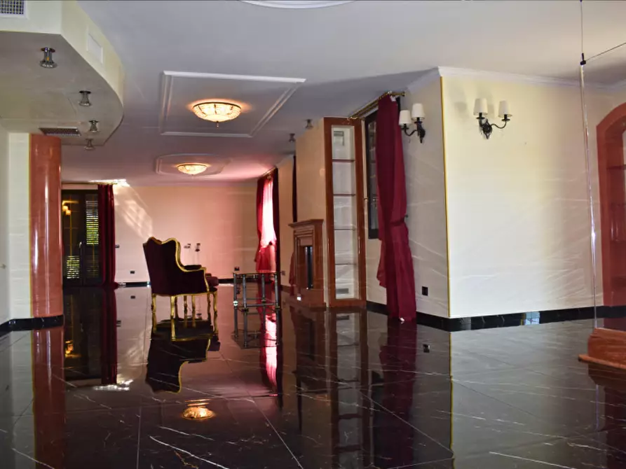 Immagine 11 di Casa bifamiliare in vendita  in Strada del Lazzaretto a Parma