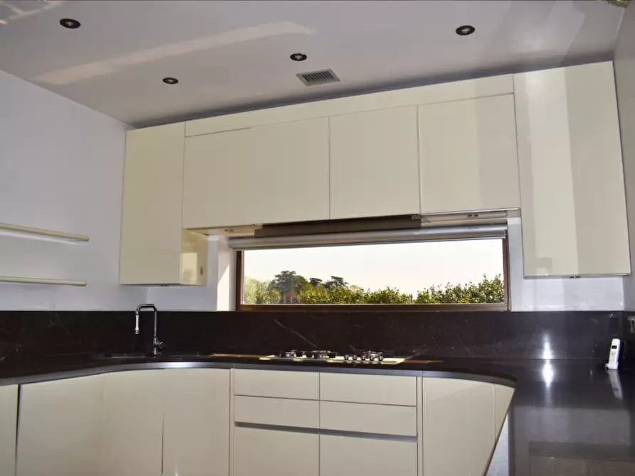 Immagine 26 di Casa bifamiliare in vendita  in Strada del Lazzaretto a Parma