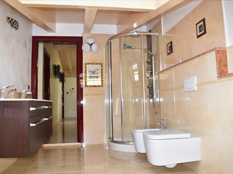 Immagine 35 di Casa bifamiliare in vendita  in Strada del Lazzaretto a Parma