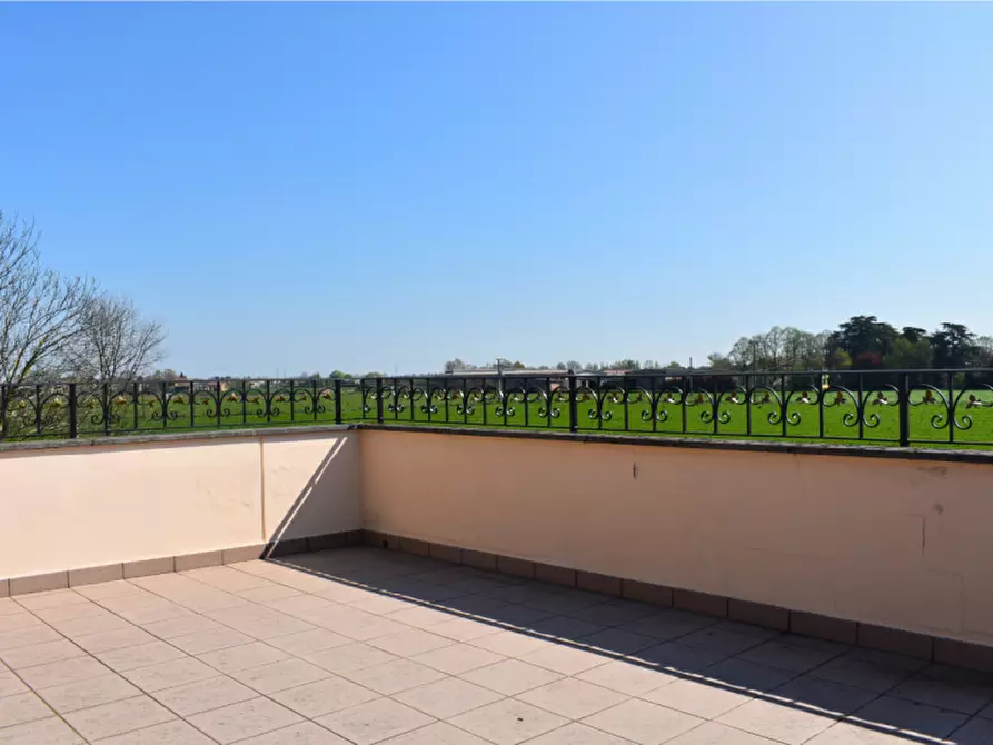 Immagine 62 di Casa bifamiliare in vendita  in Strada del Lazzaretto a Parma