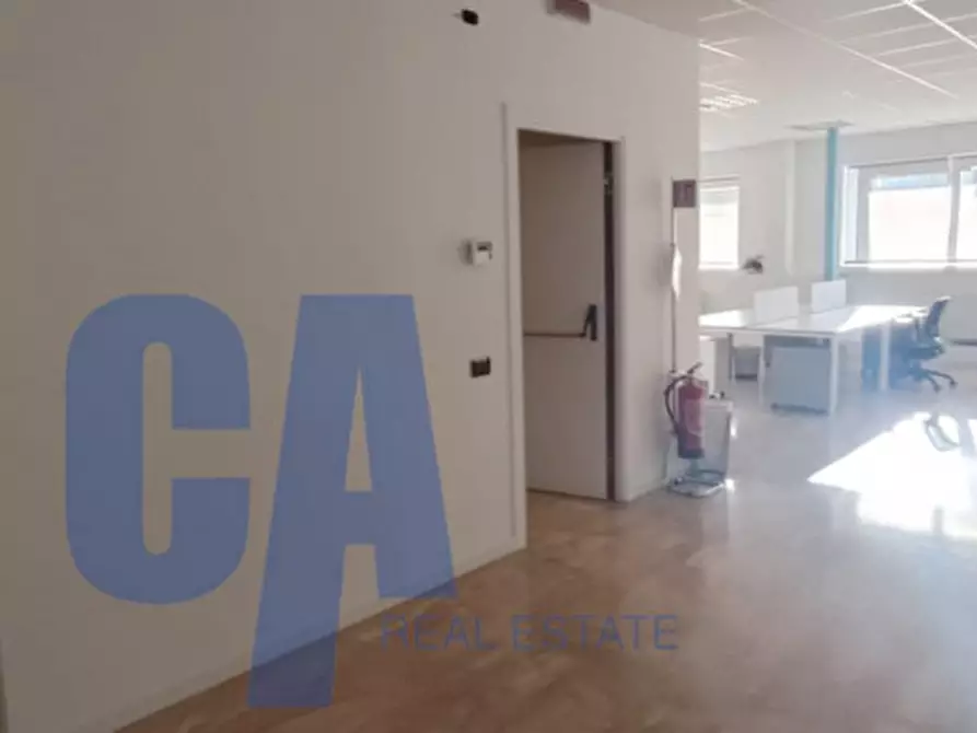 Immagine 11 di Ufficio in affitto  in VIA SCHIEVANO ENRICO a Milano