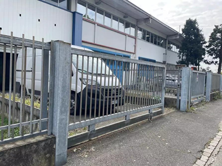 Immagine 3 di Capannone industriale in vendita  in Via Della Meccanica 17 Novate Milanese a Novate Milanese