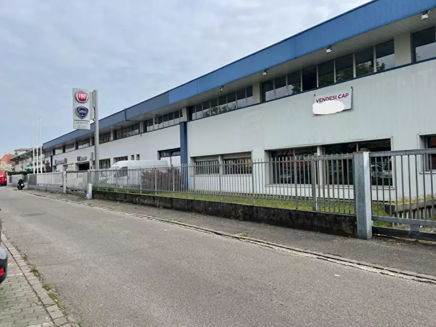Immagine 4 di Capannone industriale in vendita  in Via Della Meccanica 17 Novate Milanese a Novate Milanese