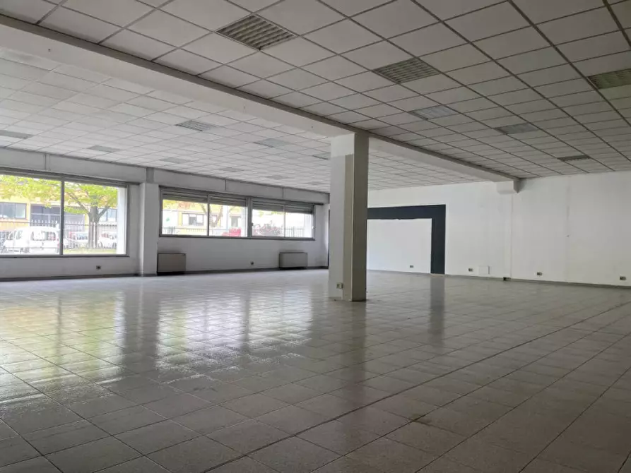 Immagine 14 di Capannone industriale in vendita  in Via Della Meccanica 17 Novate Milanese a Novate Milanese