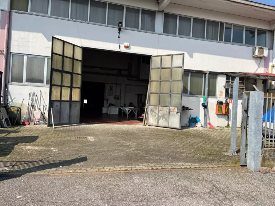 Immagine 28 di Capannone industriale in vendita  in Via Della Meccanica 17 Novate Milanese a Novate Milanese