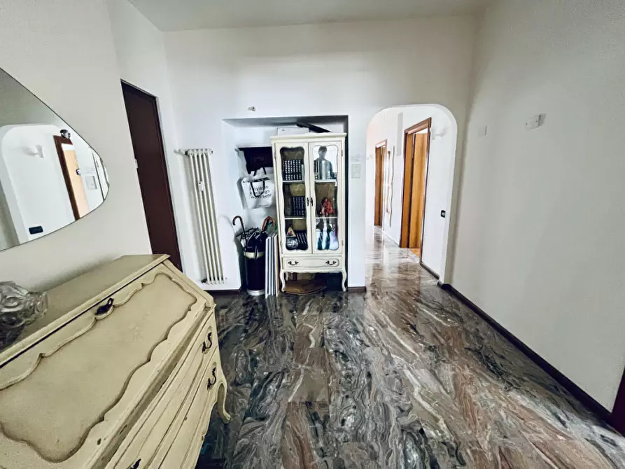 Immagine 11 di Appartamento in vendita  in Via Giuseppe Grazioli 126 a Trento