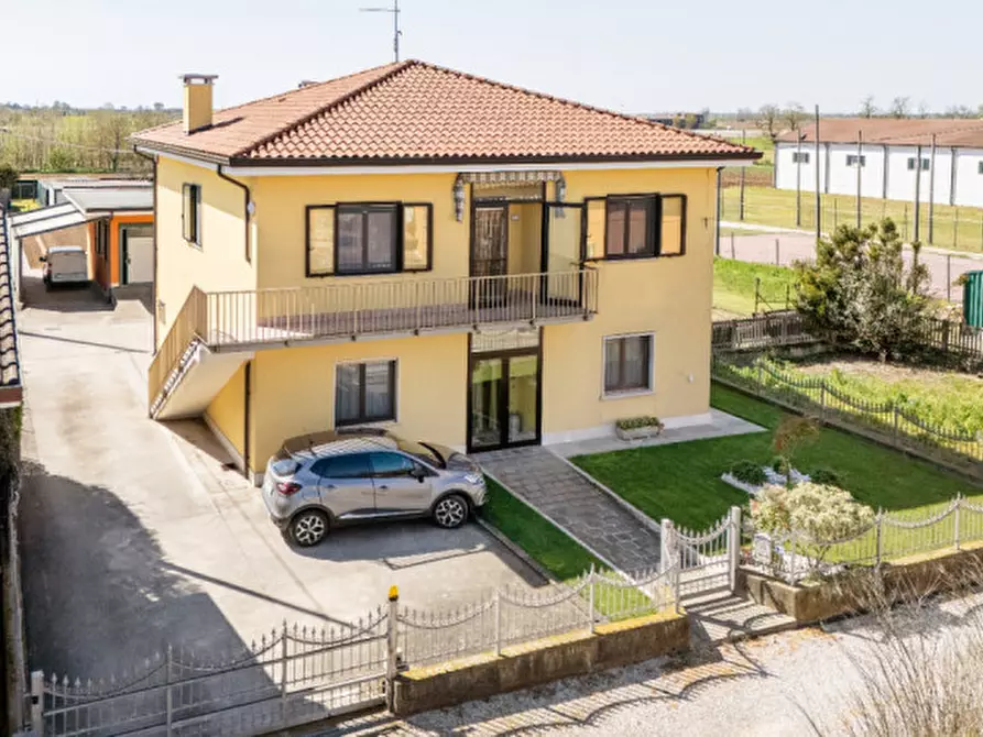 Immagine 1 di Casa indipendente in vendita  in Via Sule a Cologna Veneta