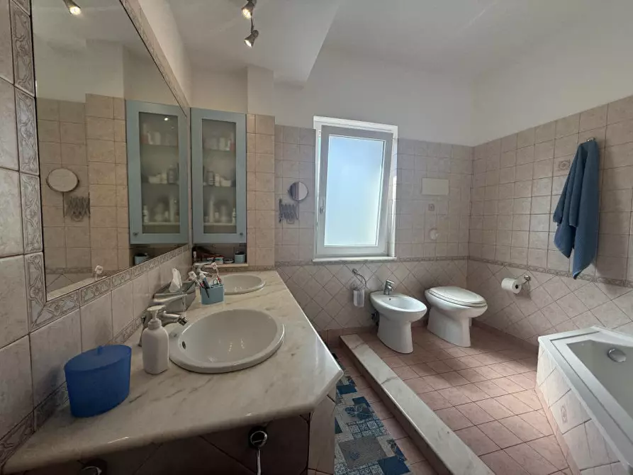 Immagine 12 di Appartamento in vendita  in via francesco maurolico a Valdina