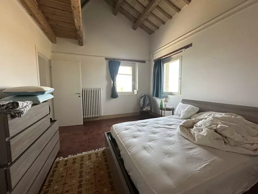 Immagine 18 di Rustico / casale in vendita  a Senigallia