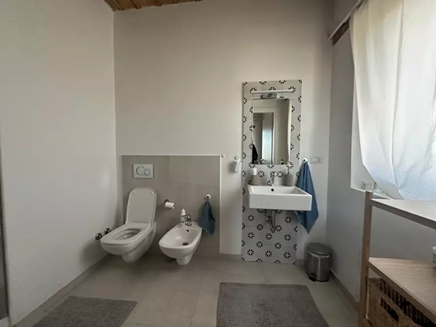 Immagine 20 di Rustico / casale in vendita  a Senigallia