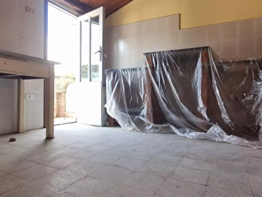 Immagine 10 di Casa indipendente in vendita  in VIA PALAZZO, 21 a Gualtieri Sicaminò