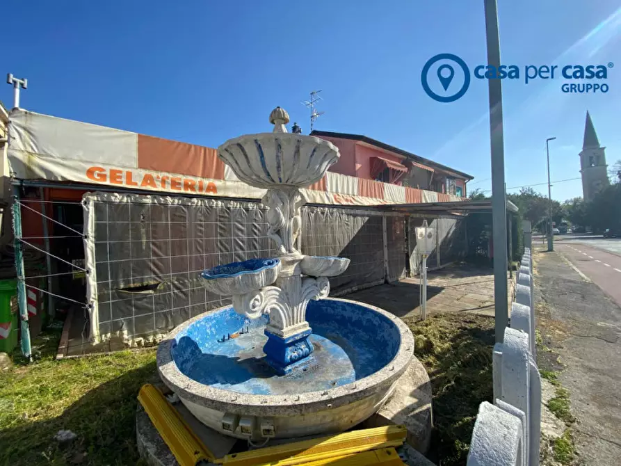 Immagine 29 di Attività commerciale in vendita  in Papozze, Via Gramsci a Papozze