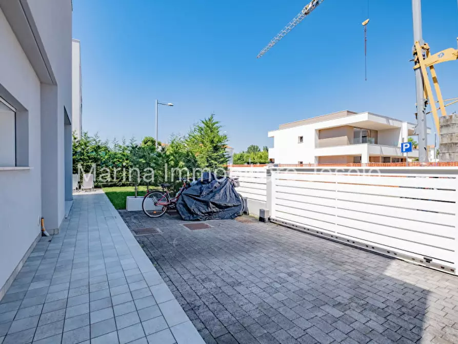 Immagine 20 di Casa bifamiliare in vendita  in VIA TOSCANA a Jesolo