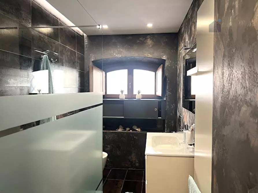 Immagine 12 di Casa indipendente in vendita  in VIA MACINA a Castenedolo