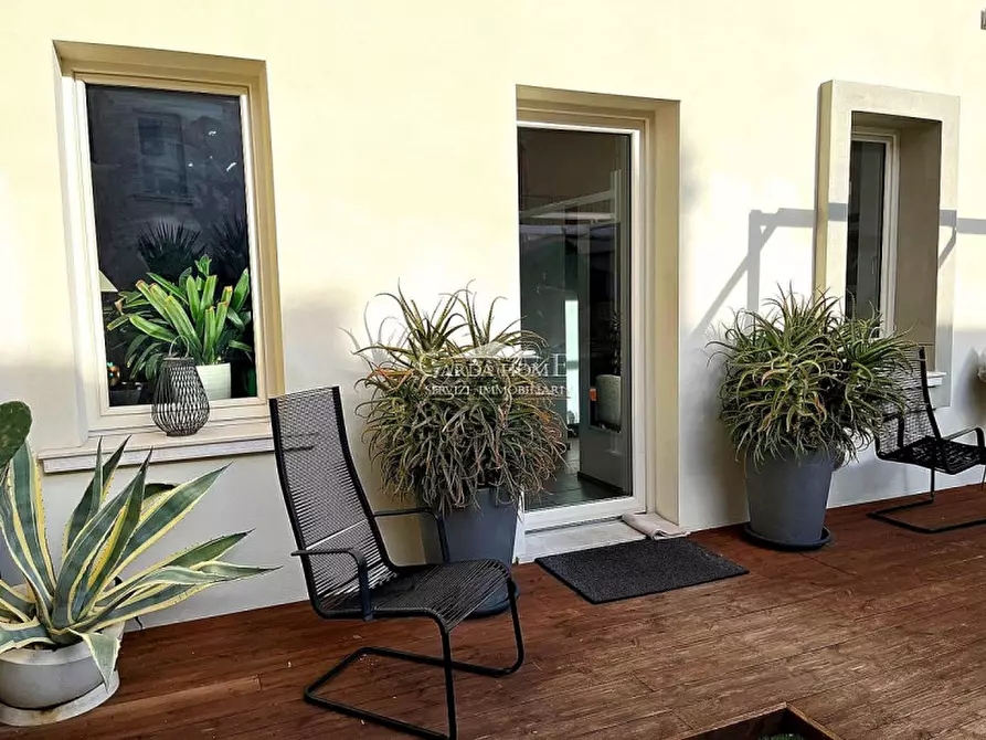 Immagine 4 di Villa in vendita  in Via Tarello a Lonato del Garda