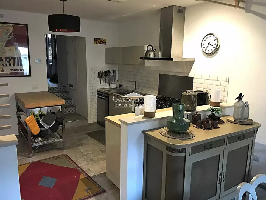 Immagine 8 di Villa in vendita  in Via Tarello a Lonato del Garda