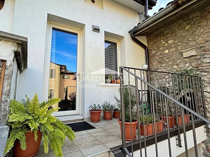 Immagine 24 di Villa in vendita  in Via Tarello a Lonato del Garda