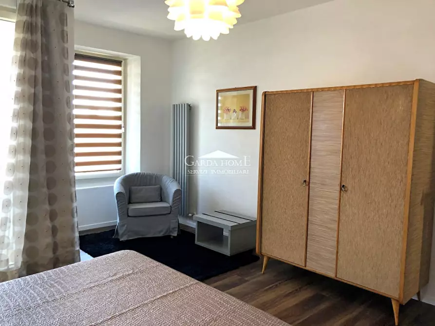 Immagine 29 di Villa in vendita  in Via Tarello a Lonato del Garda